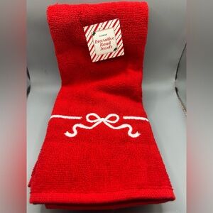 Target Bullseye Playground Red Bow Christmas Hand Towel Set White Bow 2025 NEW